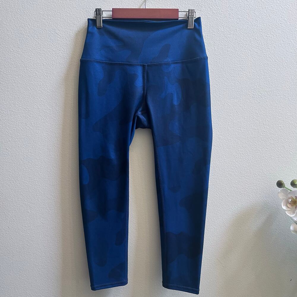 Women's ALO‎ Yoga Blue Camo Print Ankle Length High Rise Leggings Size Small